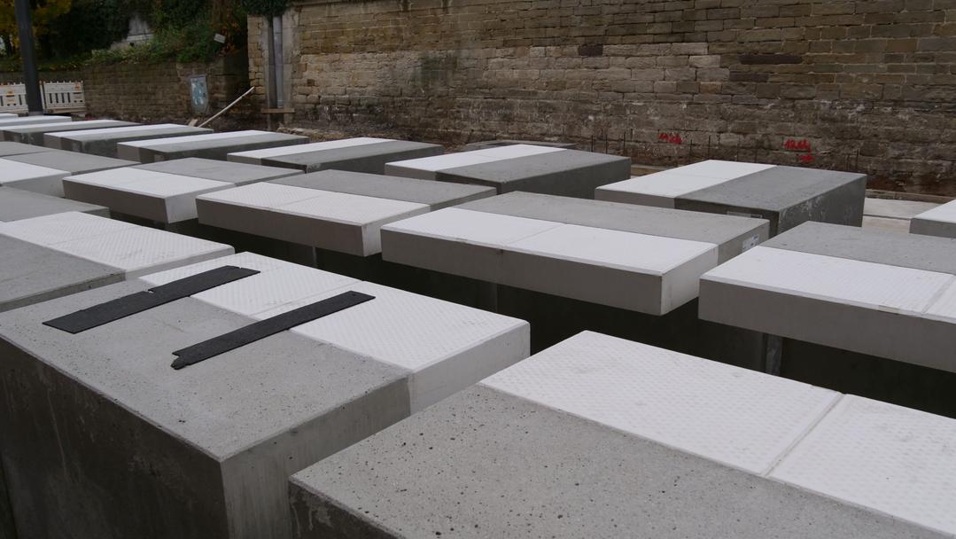 [Bild: 011125-131955-676b.jpg]