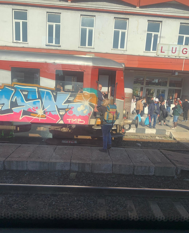 WhatsApp Image 2024-11-16 at 16.12.50 (1)