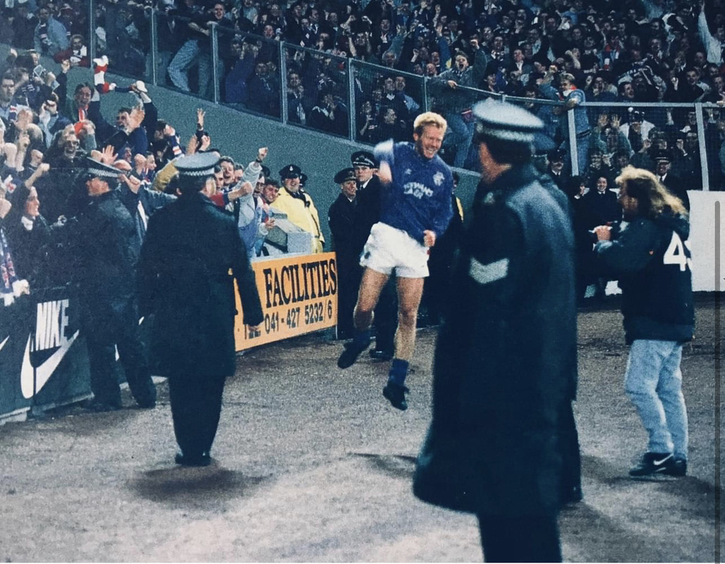 Mojo v Timmy IMG_0751