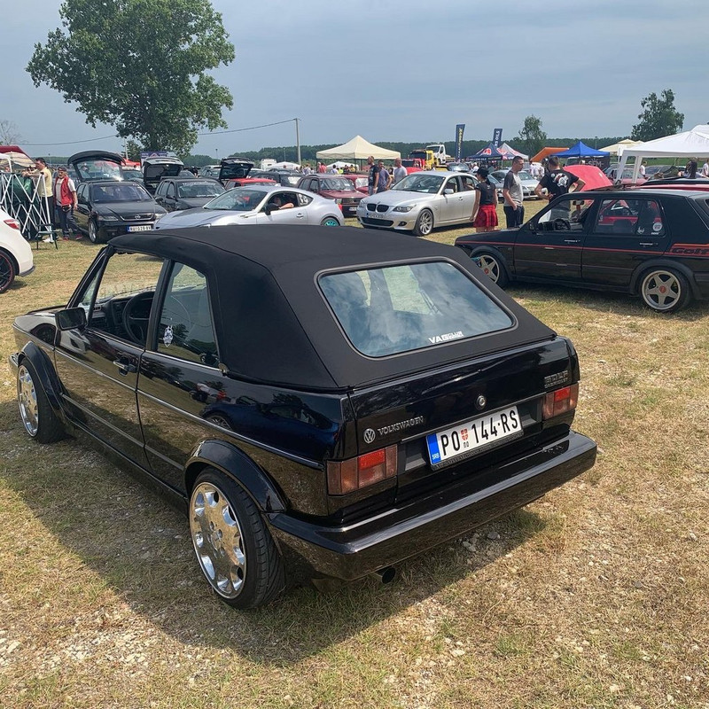 BED8736C-31DD-4BD7-8765-D8F9FCAF4F64