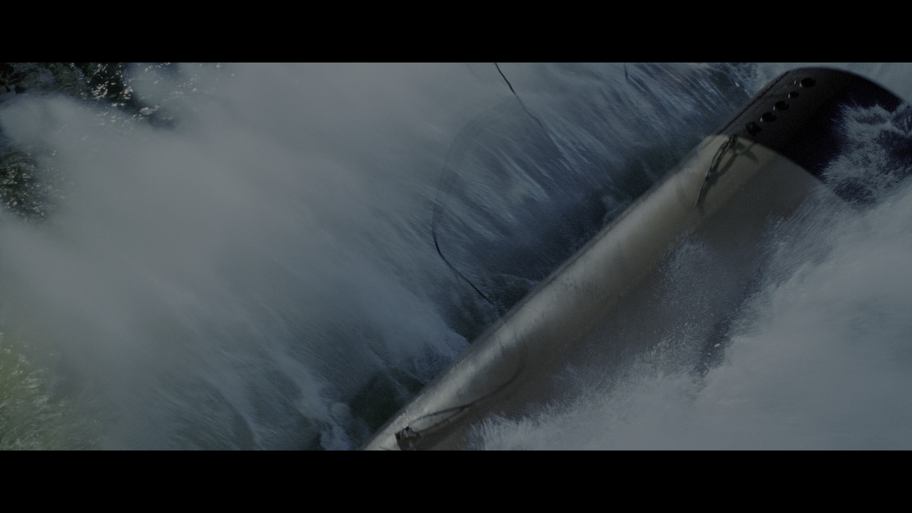 Titanic - 4K Remastered.mkv_snapshot_02.35.57.666