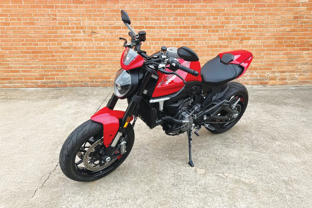 Torque Block tyre expertise for Ducati Monster