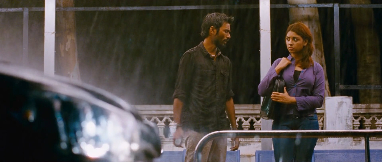 Mayakkam Enna (2011) Tamil - UnTouched True HD 1080p AVC x264 - 6.8GB.00_02_56_14.Still073