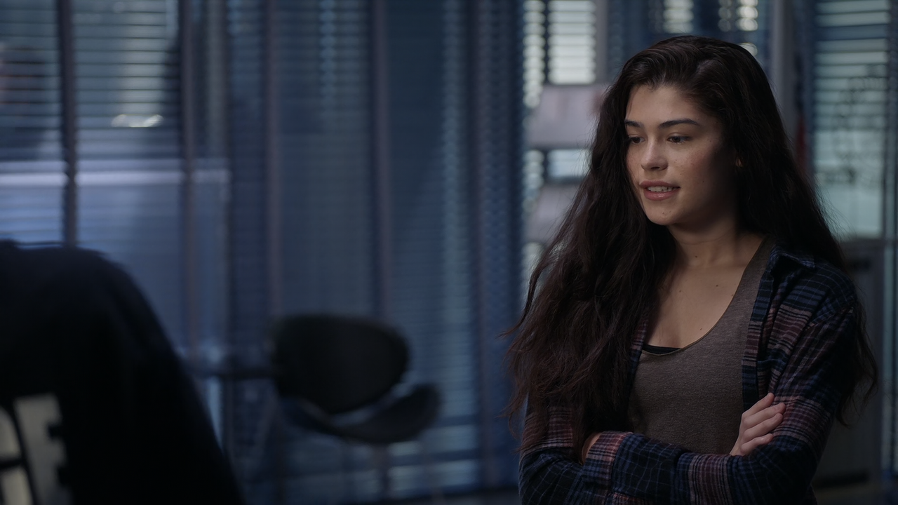 The.Rookie.S03E03.La.Fiera.1080p.10bit.AMZN.WEB-DL.DDP5.1.HEVC-Vyndros.mkv_snapshot_05.43_[2021.01.2