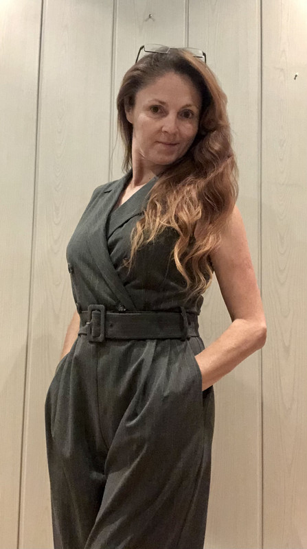 0351ECDB-5D3E-46CB-B6E3-5E2323DEB3AB