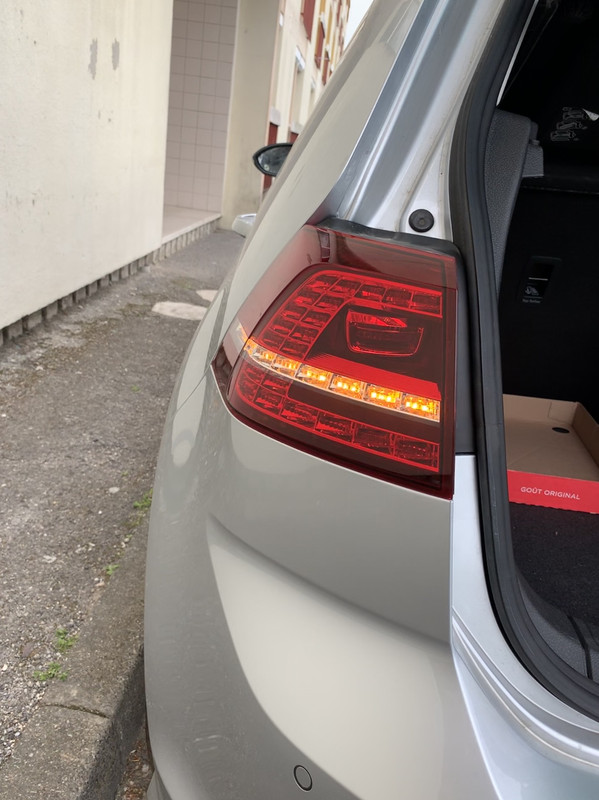 B37097D1-0627-4EE7-B201-D97062C0E0C6