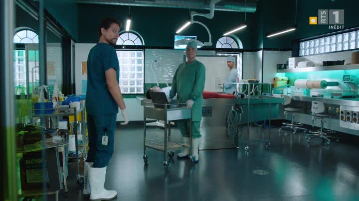 Harrow S02E01 FRENCH HDTV XviD EXTREME KxmiDRM