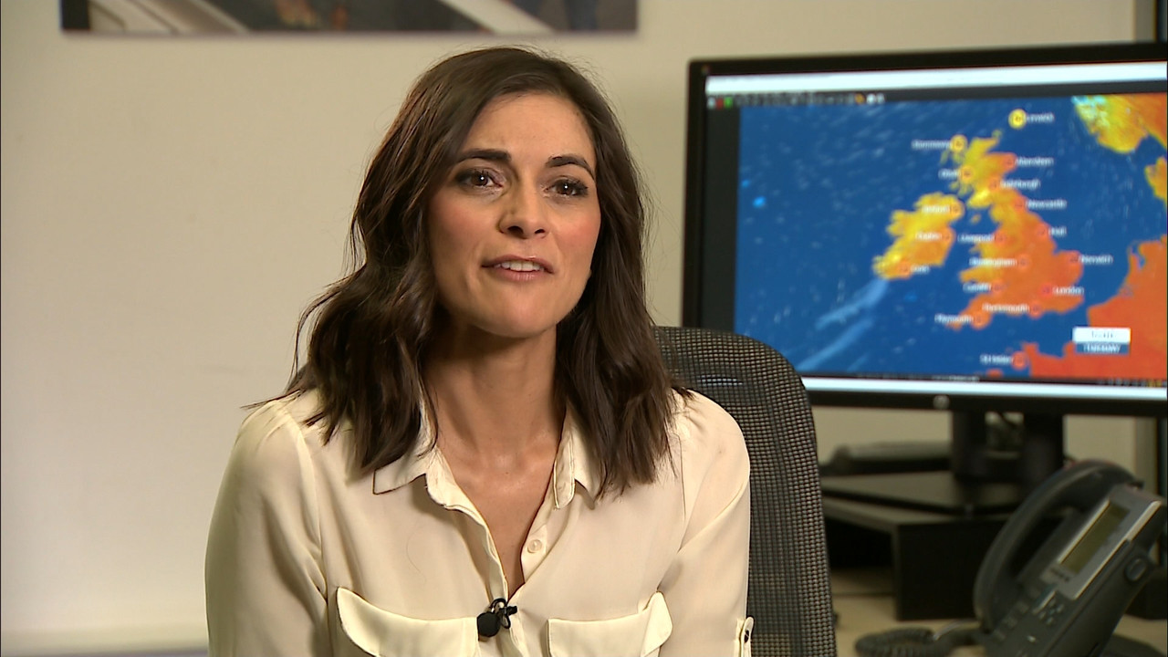 ITV Lunchtime News_20220712_13301355.ts_snapshot_11.15.393