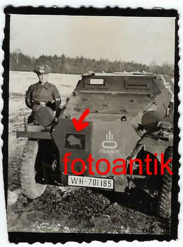Panzer, Spähpanzer mit Kennung Büffel, Einheit Abzeichen, Soldat