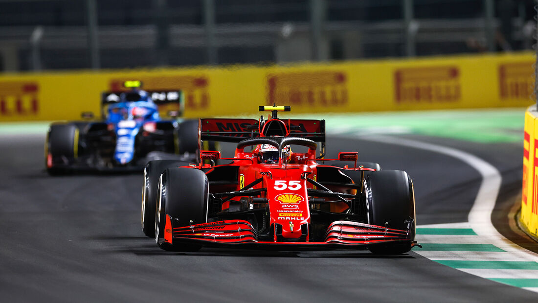 Carlos-Sainz-Ferrari-Formel-1-GP-Saudi-Arabien-Jeddah-Freitag-3-12-2021-169Gallery-498e1ca9-1856732