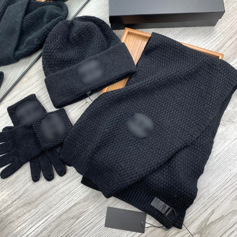 CH – Combo Wombo Black CH – Combo Wombo Black