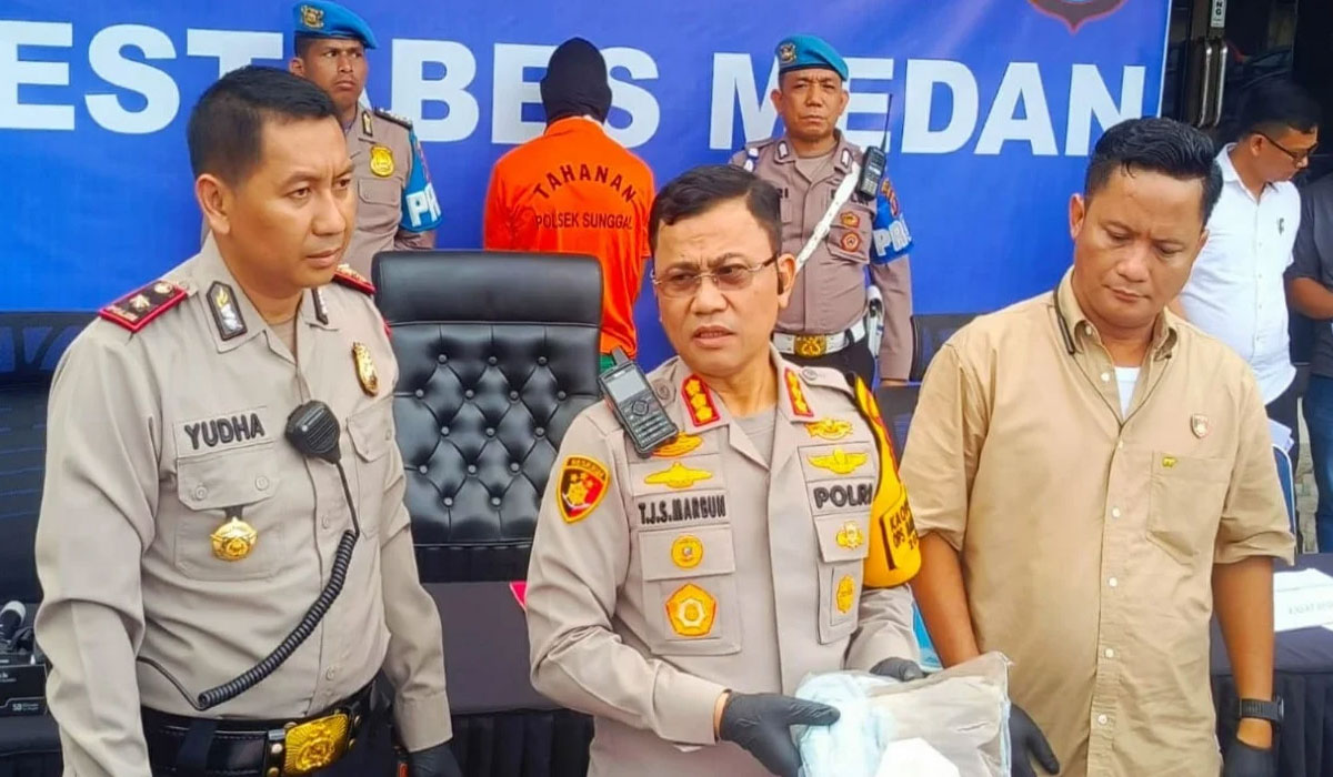 Geger! Polrestabes Medan Bongkar Narkoba ‘Happy Water’ dalam Kemasan Uang! Geger! Polrestabes Medan Bongkar Narkoba ‘Happy Water’ dalam Kemasan Uang!