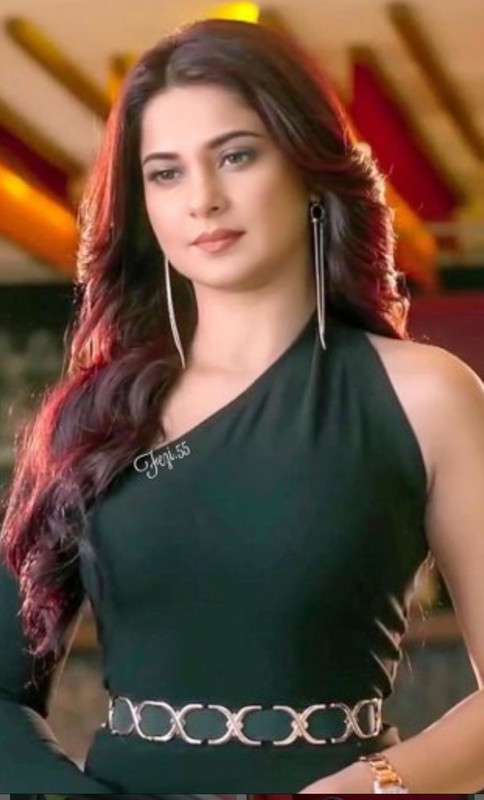 IMG_٢٠٢١٠٦١١_٢٠٤١٣٣