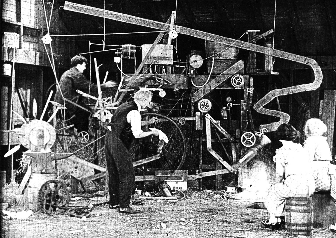Egged On (1926)