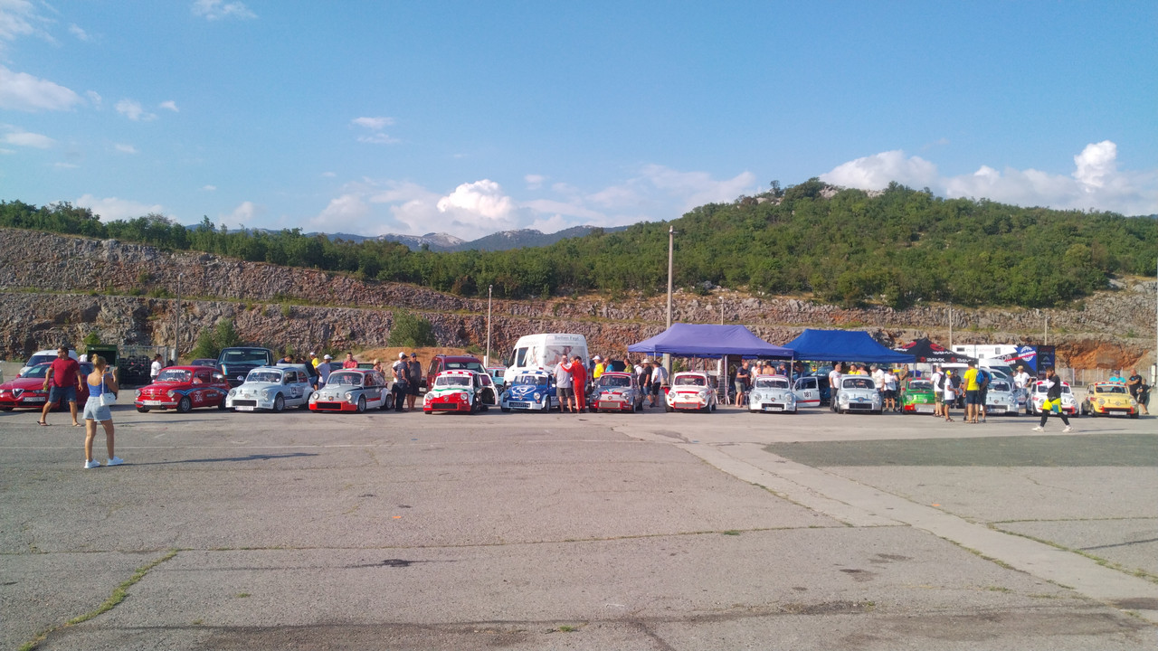 IMG-3a0d82be9b30bbb662107a542b4e7b78-V (1)