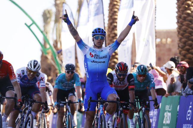 Groenewegen vince anche la frazione conclusiva del Saudi Tour (foto Luca Bettini/SprintCyclingAgency)