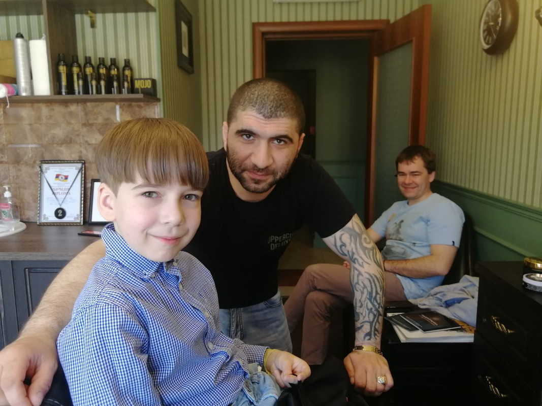 AFEFFDC1-6419-4AD0-B395-9F16BA22C29A