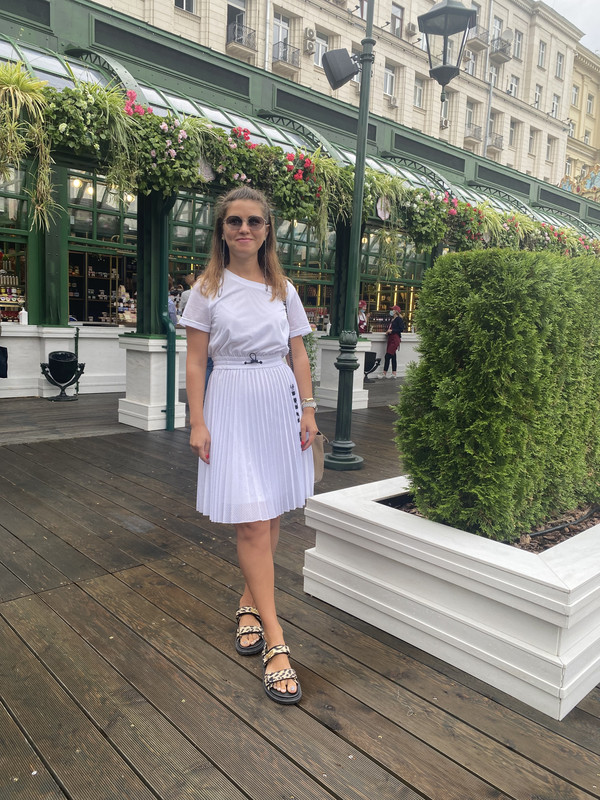 2AD4BB2F-C1EC-41DB-B653-4B6768FAA14B