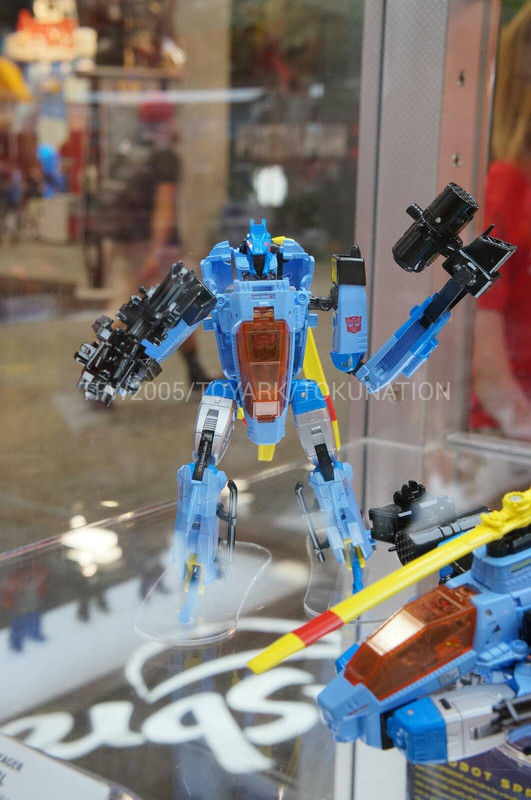 SDCC-2013-Transformers-Generations-009_137410976