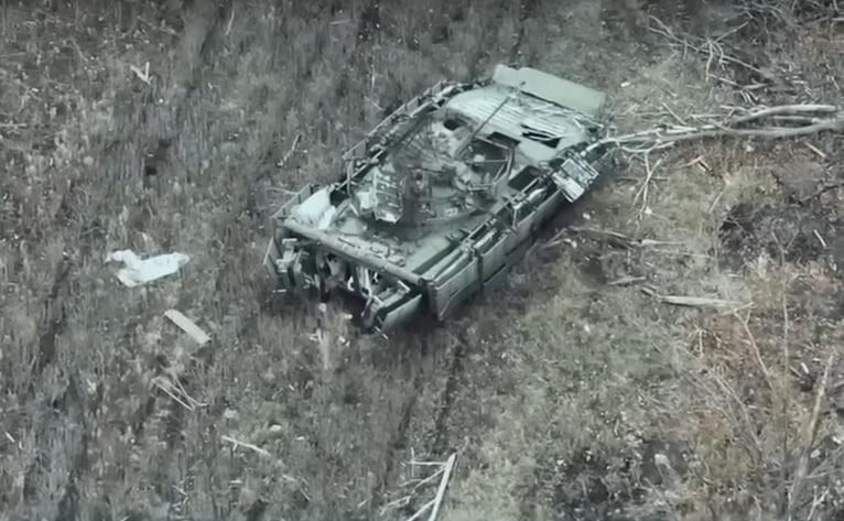 1037 BMP-2 675-sb3KDZ dam aband 31 12 24