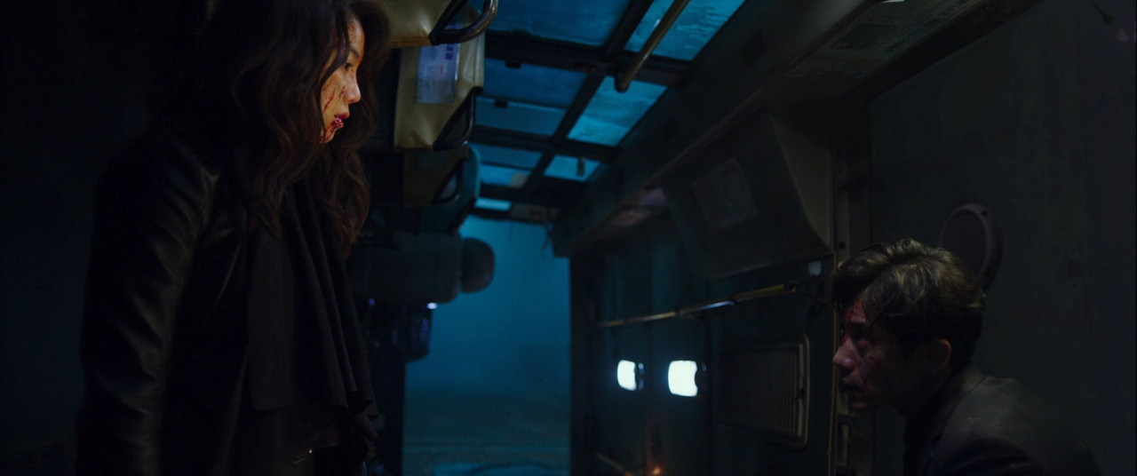 The Villainess (2017).mkv_snapshot_01.56.23_[2018.02.16_00.30.02