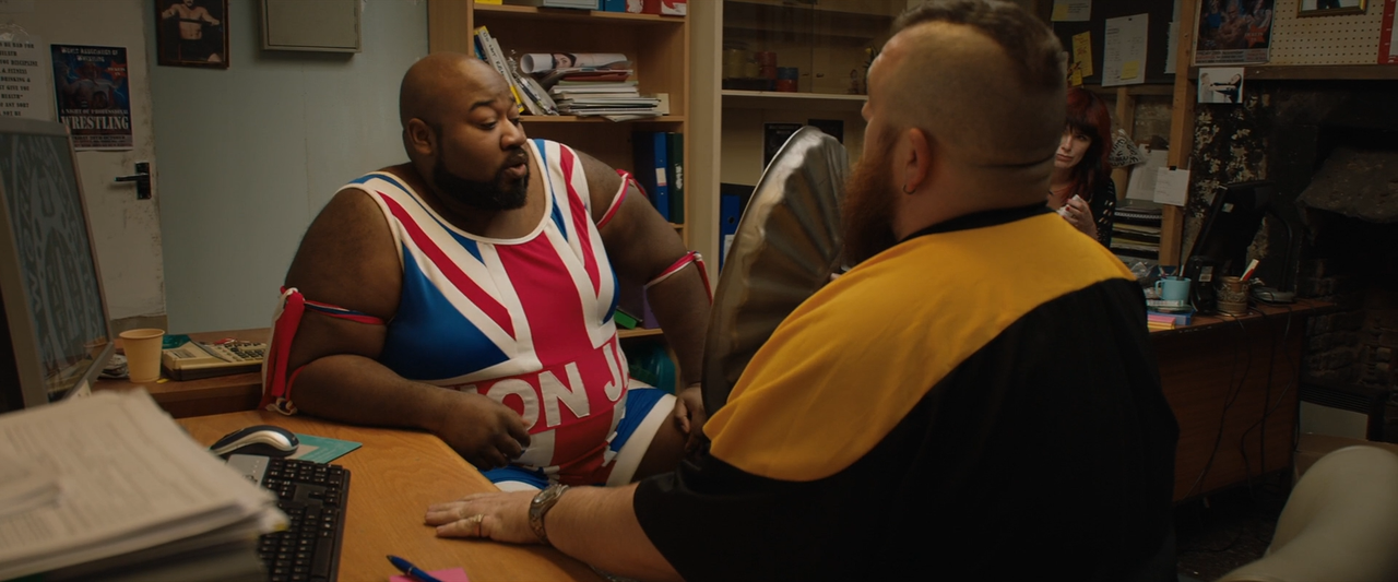 Una famiglia al tappeto (2019) [BluRay Rip 1080p ITA-ENG DTS-AC3