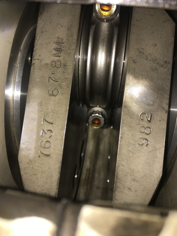 0287DD35-59A7-4CB4-861E-31551D6F8DF0