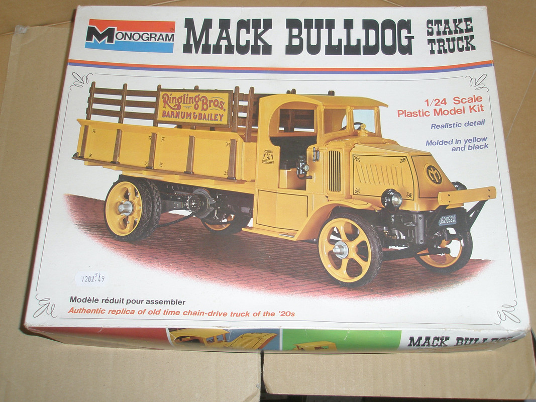 Monogram Mack Bulldog
