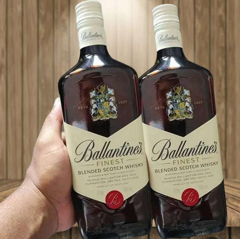 Kit Whisky Escocês Ballantines Finest 750ml com 2 unidades