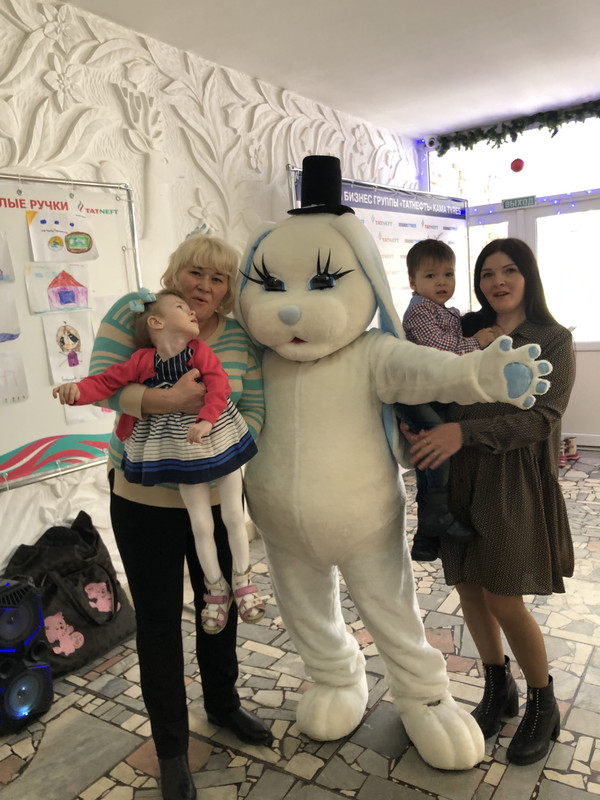 086DBDD1-26CD-4D0A-939D-2BFECF995B2A