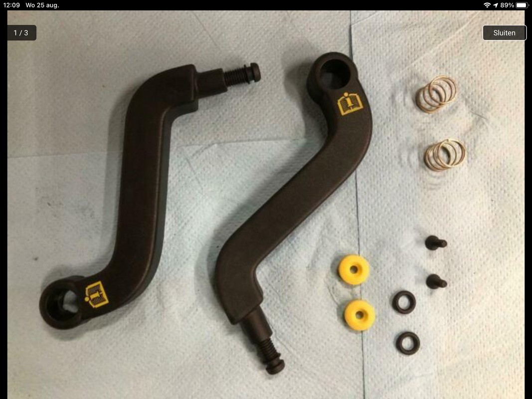 50F7A56B-60C2-4917-B9D4-2C5B61AAF8C6