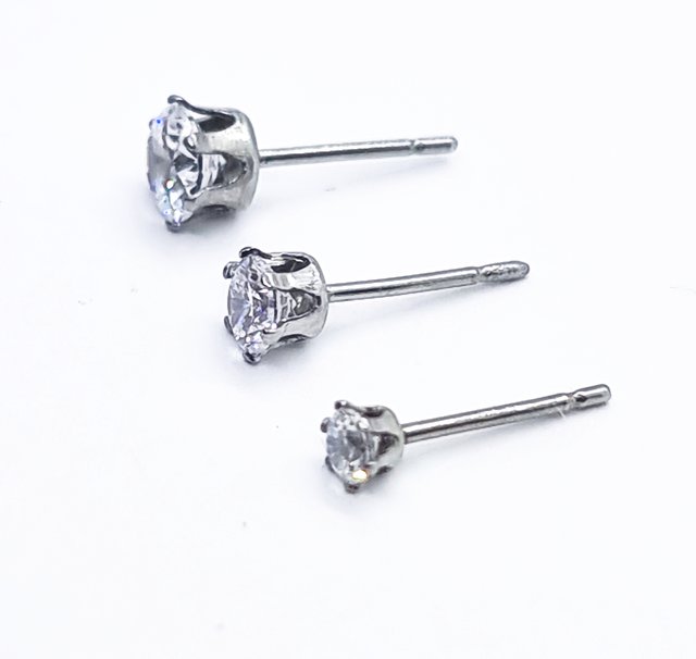 Orecchini A Lobo Retrò In Acciaio Inox 316L Con Zirconia Cubica – Ipoallergenici, 4 Forme