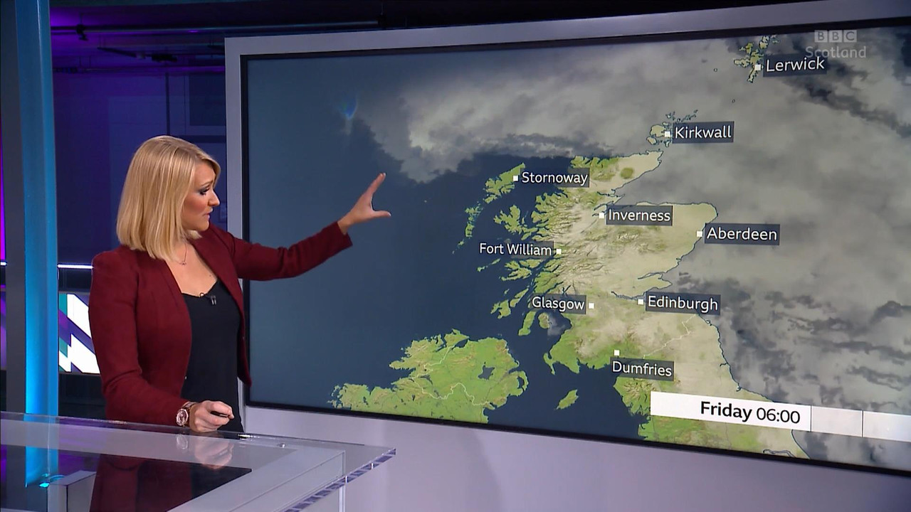 Kirsteen MacDonald 220721.mp4_snapshot_01.03_[2021.07.22_23.17.39]