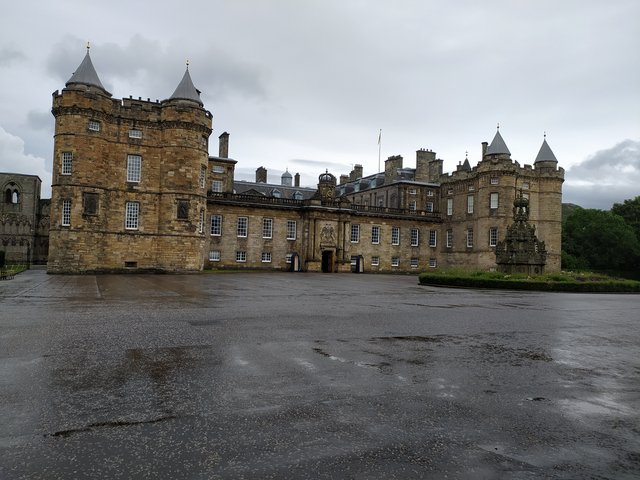 Edimburgo: Una ciudad “encantada” con mucho encanto - Blogs de Reino Unido - Día 2 El Castillo, Museos, misterios y bailes (44)