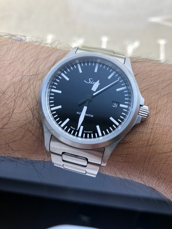 5F7BBB76-3CE4-4BA5-8A94-01FBE90A7024