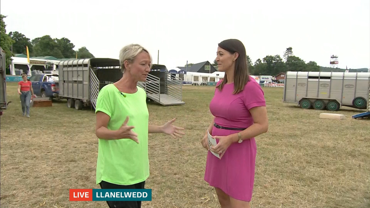 07.21 - 18.00.00 - ITV News Wales at 6. A round-up of all the latest ....ts_snapshot_24.39.088