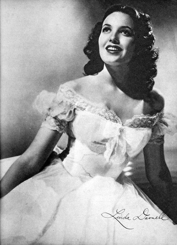 Linda_Darnell_b37