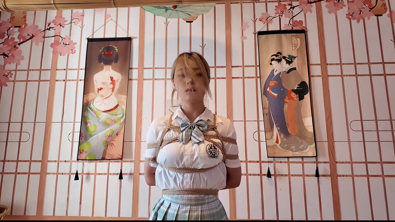 一绳所爱 倩倩大口球日式海老缚.mp4_20250806_133256.839