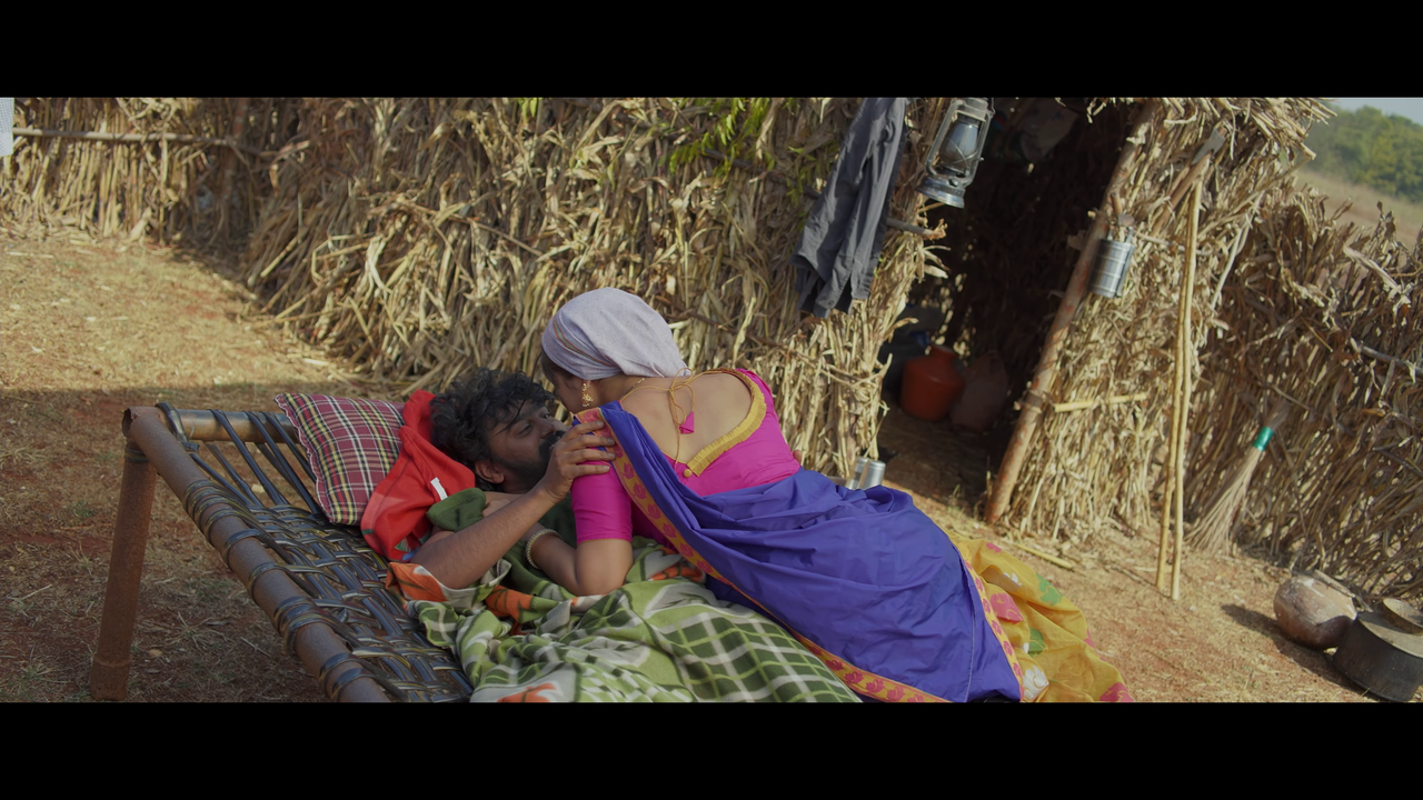 [Image: vlcsnap-2025-10-03-21h58m33s782.png]