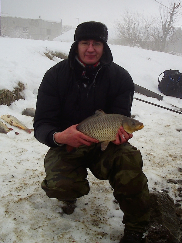 Андрей с карпиком