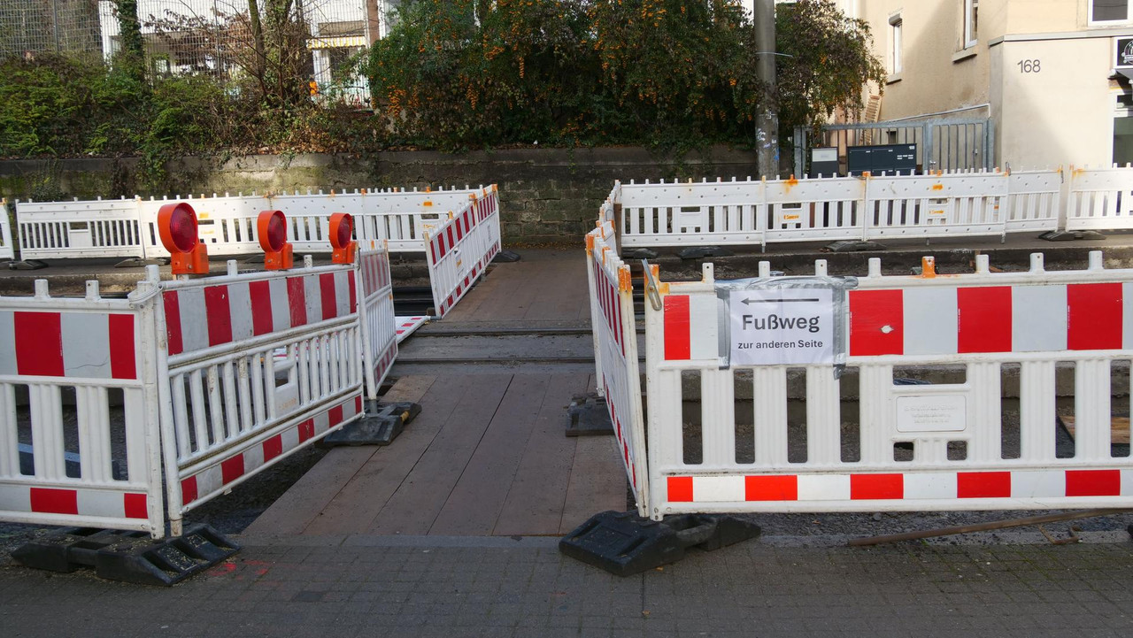 [Bild: 291125-105238-378b.jpg]