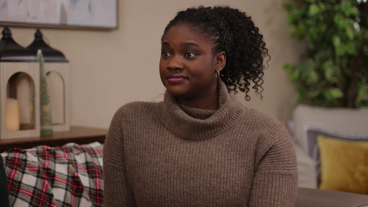 Engaged-by-Christmas-2024-WEBRip-English-720p-AVC-AAC-2-0-mp4-0002
