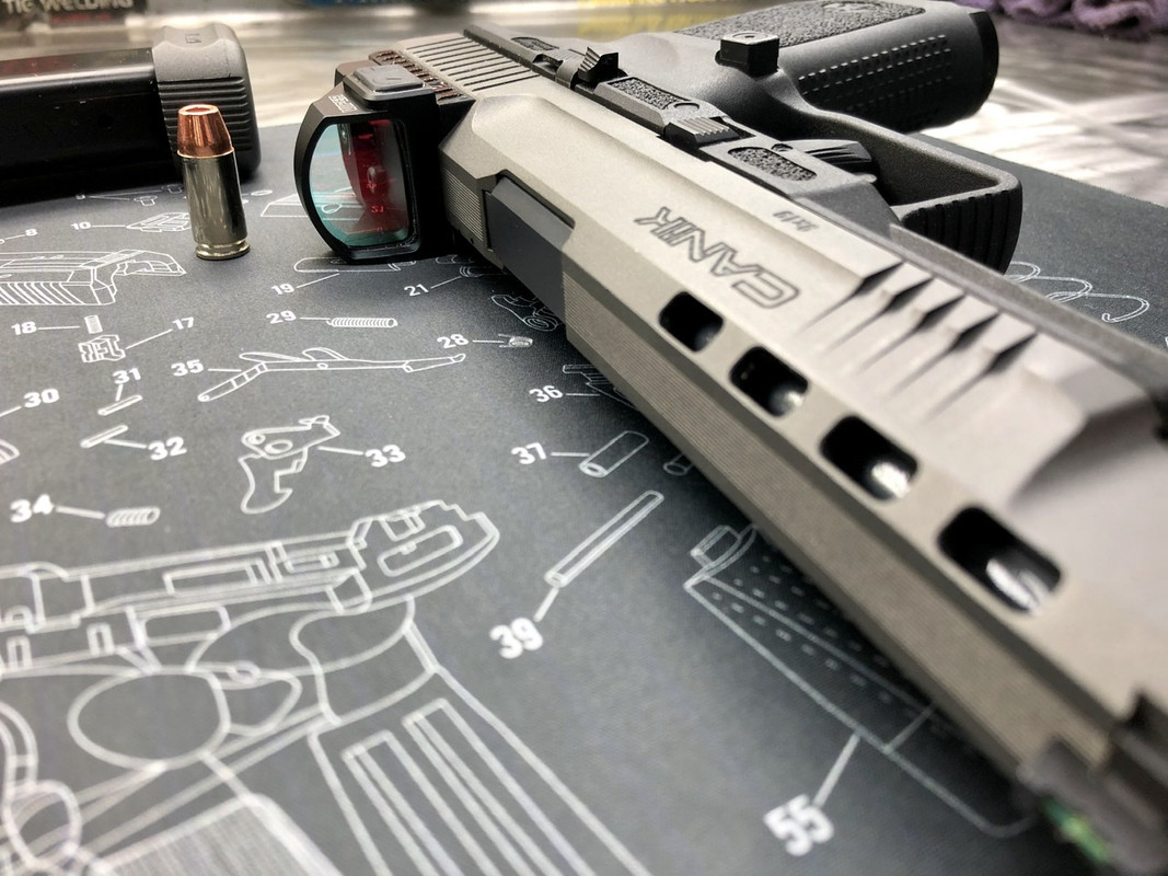 A9B83C4D-8923-43AA-80AF-04DEF63832E3