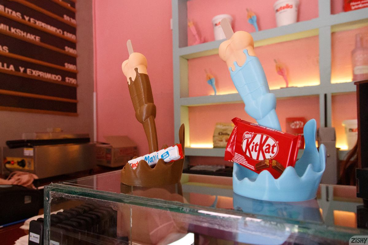 full_024_7832104958124253