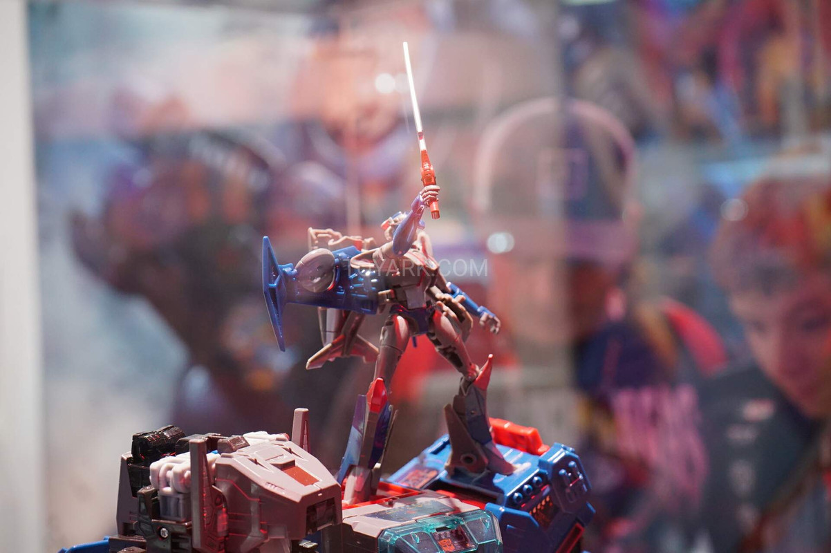 SDCC2016-Transformers-Titans-Return-036