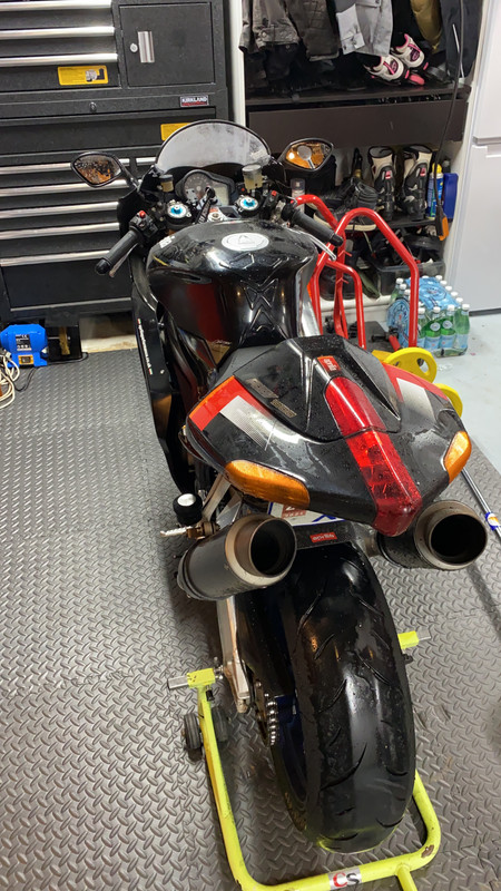 E074E7A1-D49C-4601-9F94-6709F0ED8445