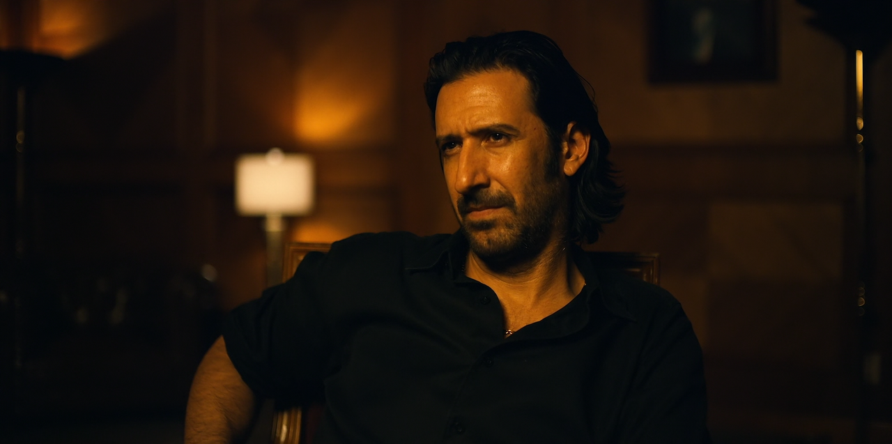 Narcos.Mexico.S02E10.Free.Trade.1080p.10bit.BluRay.AAC5.1.HEVC-Vyndros.mkv_snapshot_00.35.27_[2023.0