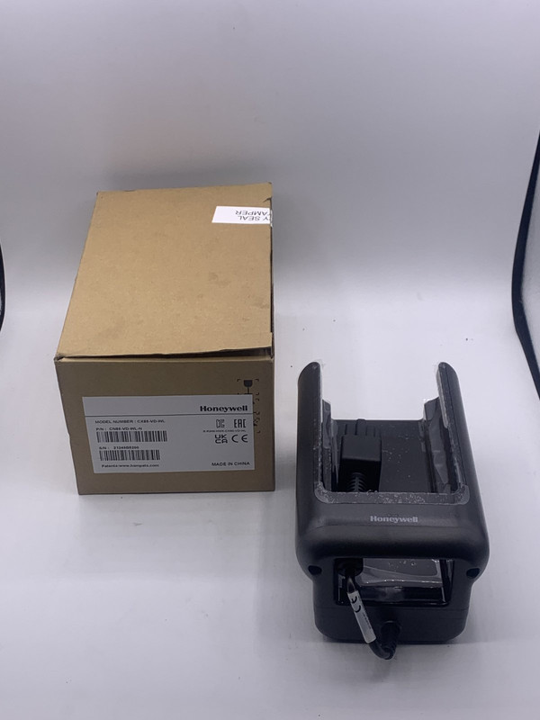 HONEYWELL CN85-VD-INT WIRELESS VEHICLE CHARGER DOCKING CRADLE FOR DOLPHIN CN85 HONEYWELL CN85-VD-INT WIRELESS VEHICLE CHARGER DOCKING CRADLE FOR DOLPHIN CN85