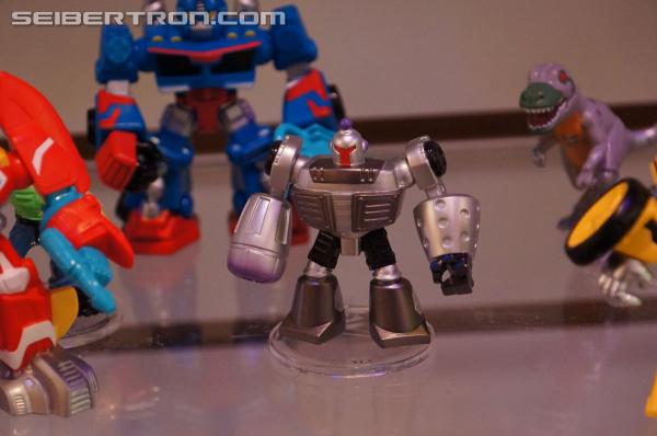 1392518762_r_rescue-bots-042