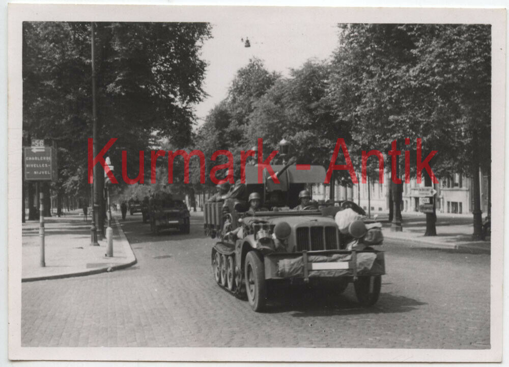 Foto Wehrmacht Flak Regt.3 Belgien Brüssel Panzer Kanone 2cm Fla